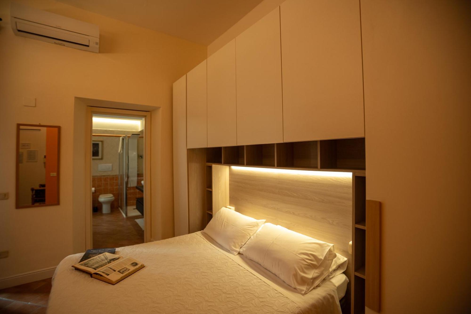 Indipendent Studio Apartment With Terrace - Parking 佛罗伦萨 外观 照片