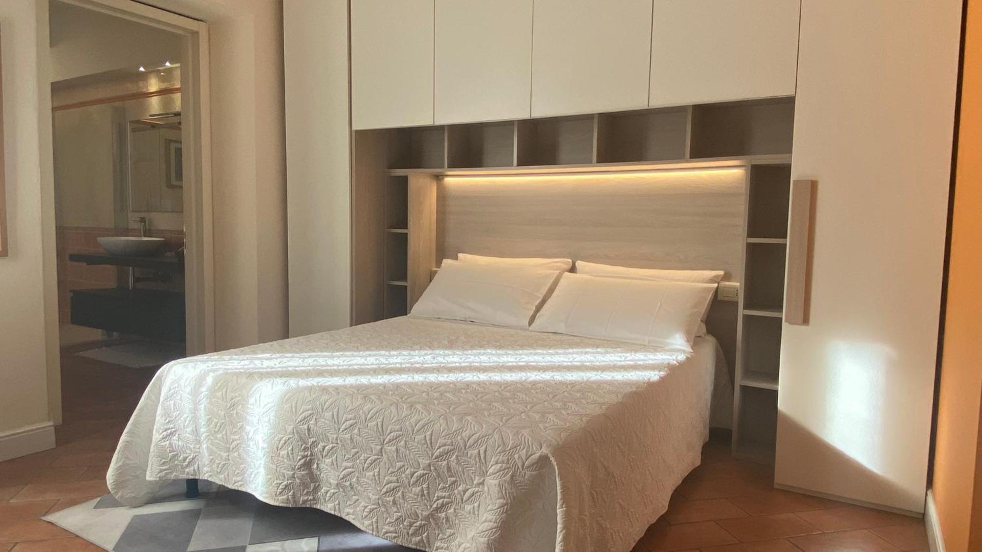Indipendent Studio Apartment With Terrace - Parking 佛罗伦萨 外观 照片
